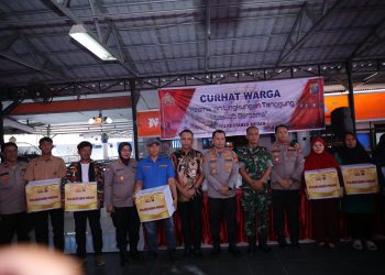 Delapan Kali Digerebek dan Dibakar, Kapolrestabes Medan Curhat Bersama Warga Jermal XV