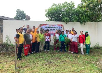 Sambut HUT ke-81 RI, Sat Reskrim Polres Pematangsiantar Tanam 15 Pucuk Merah di Lapangan Tembak Aspol