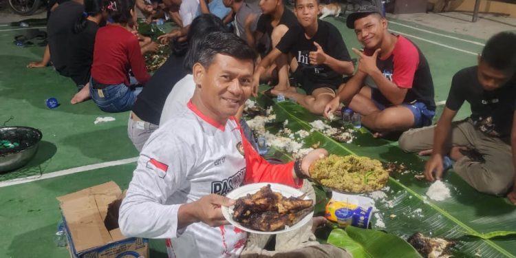 Mako Polsek Dolok Kahean Jadi Ruang Apresiasi, 48 Paskibra Silou Kahean Diganjar Penghargaan Mako Polsek Dolok Kahean Jadi Ruang Apresiasi, 48 Paskibra Silou Kahean Diganjar Penghargaan